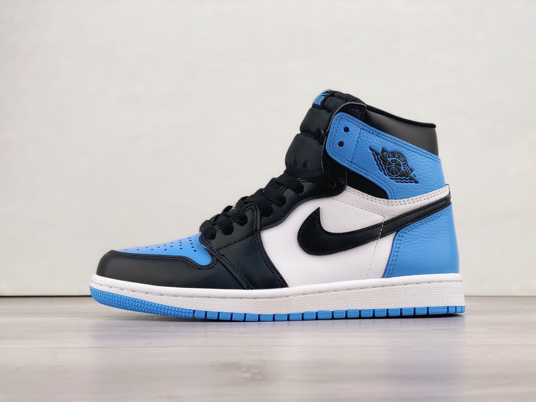 Jordan 1 Retro High OG True Blue DZ5485-400