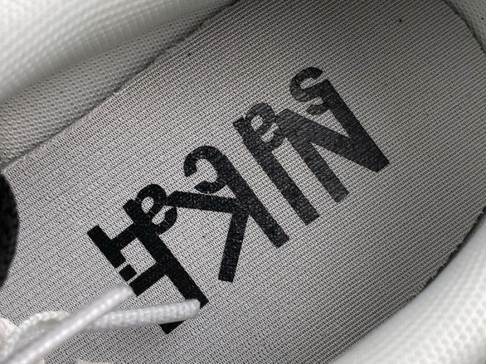 Sacai x Nike Pegasua Vaporfly Black White CV1363-001