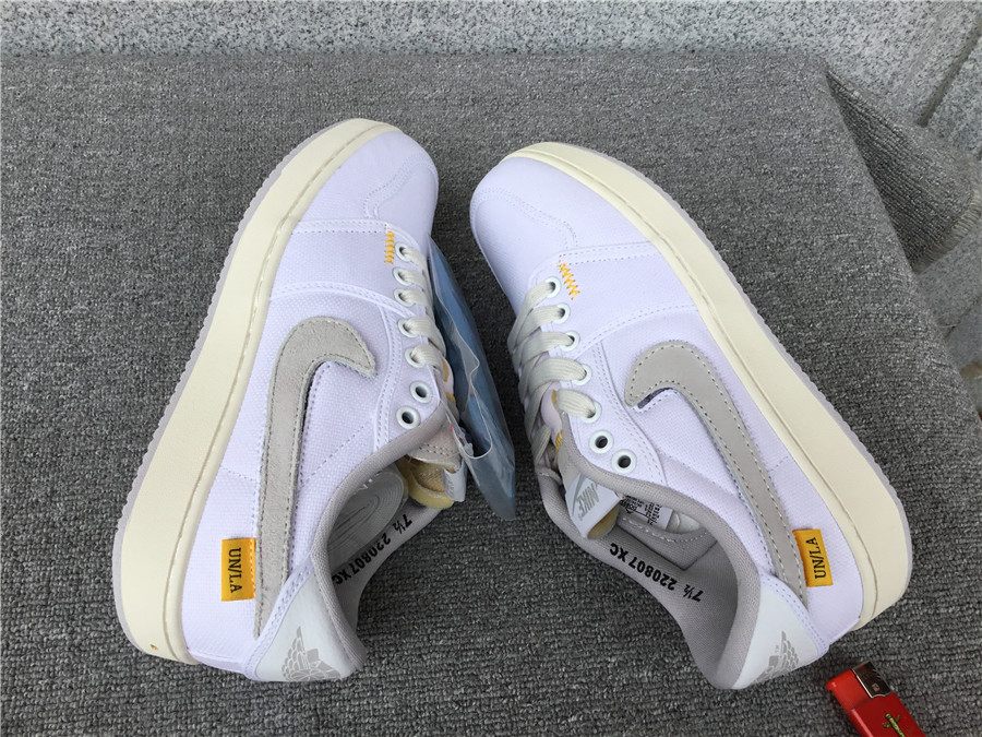 Air Jordan 1 Low DO8912-101