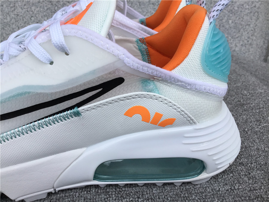 Nike Air Max 2090 Cushioned Running Shoes CT7695-104