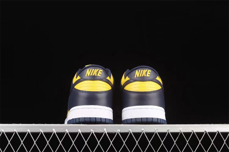 Nike Dunk Low Michigan (2021) DD1391-700