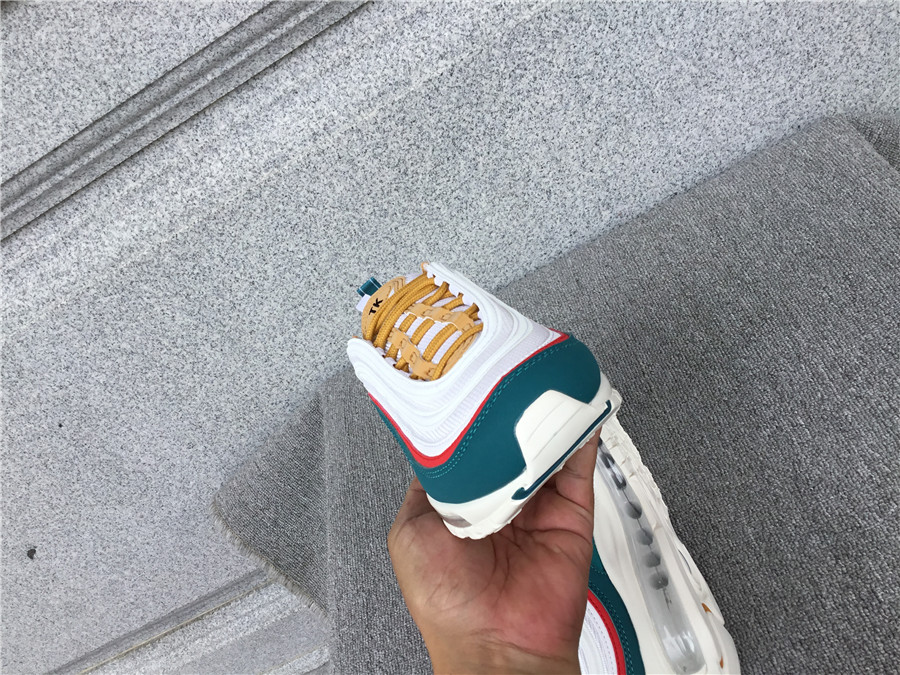 Nike Air Max 97 Full Length Air-Cushioned Running Shoes DC3494-995