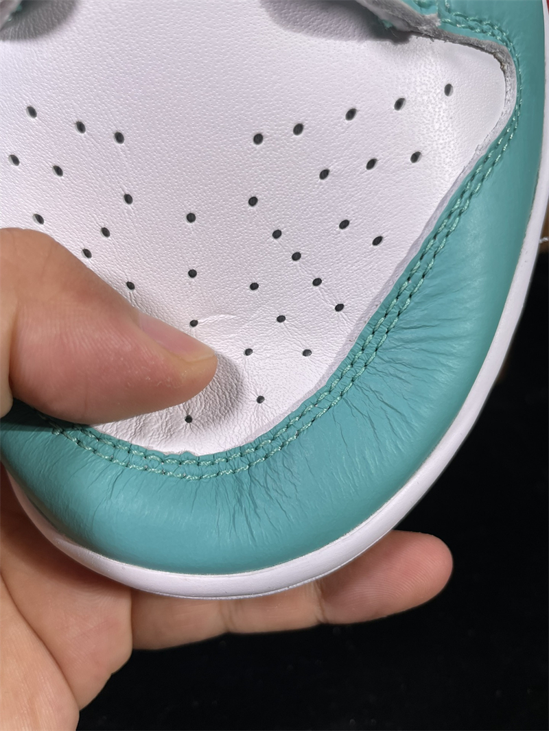 Dunk x Tiffany teal blue DV2190-100