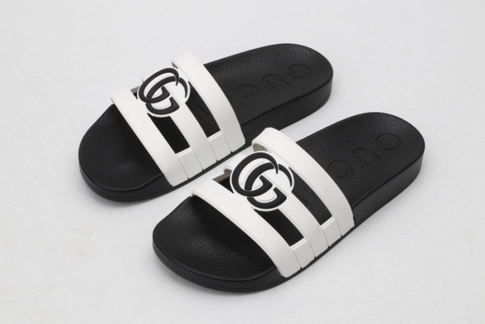 Gucc* Sandal34
