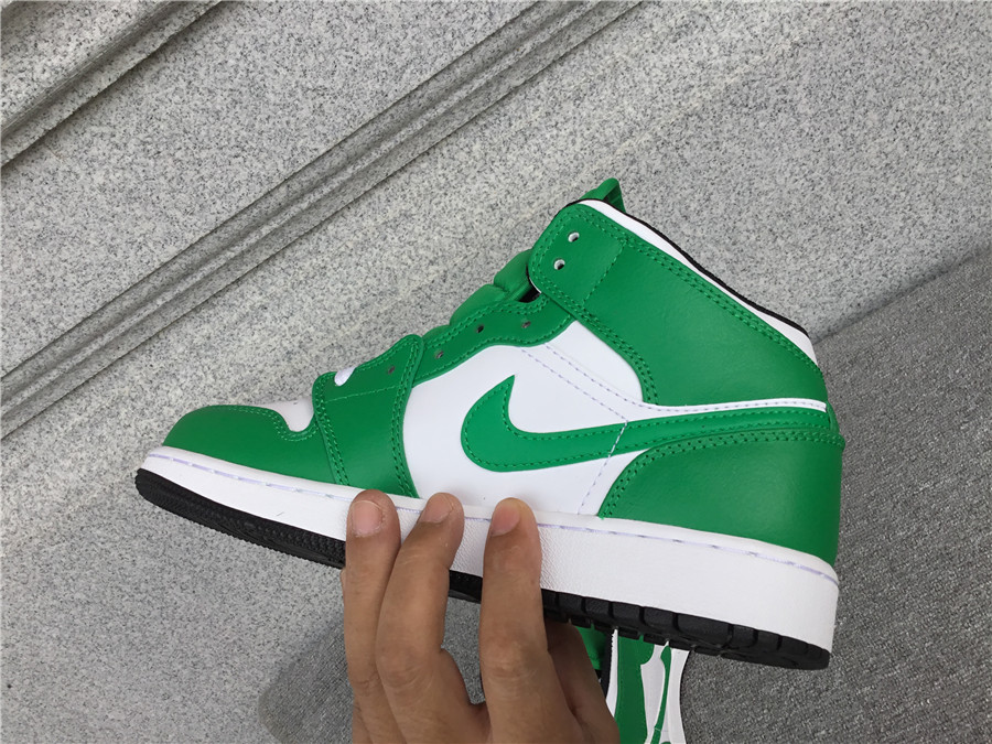 Air Jordan 1 Low DQ8423-301