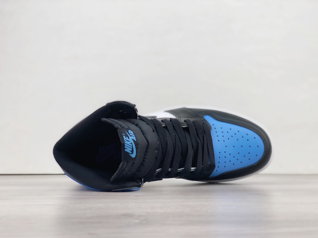 Jordan 1 Retro High OG True Blue DZ5485-400