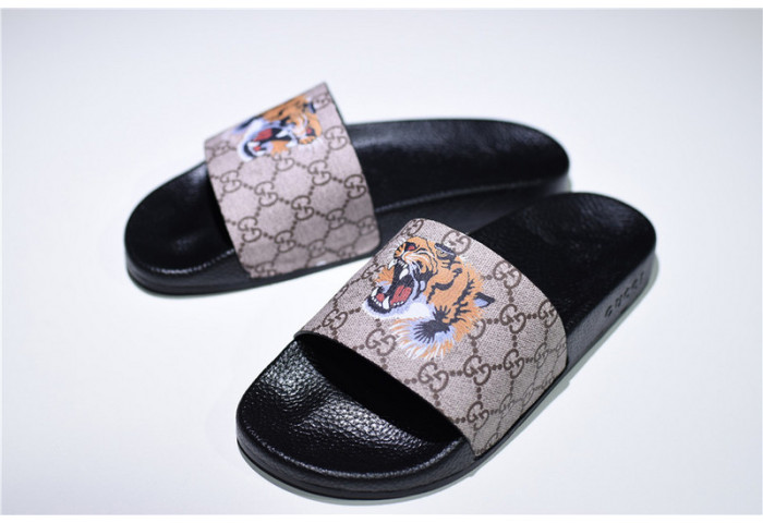 Gucc* Sandal5