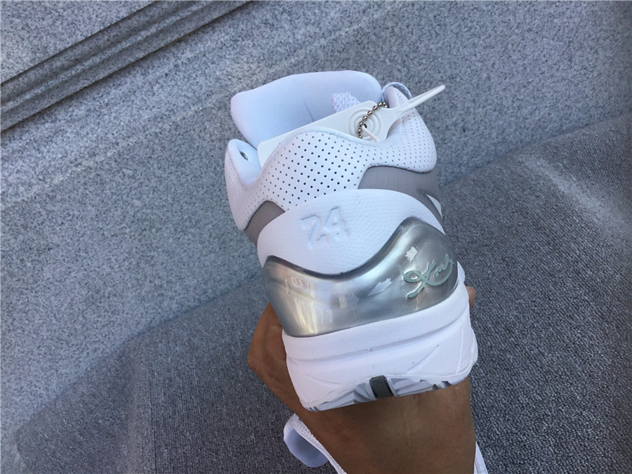 Nike Zoom Kobe 4 344335-111