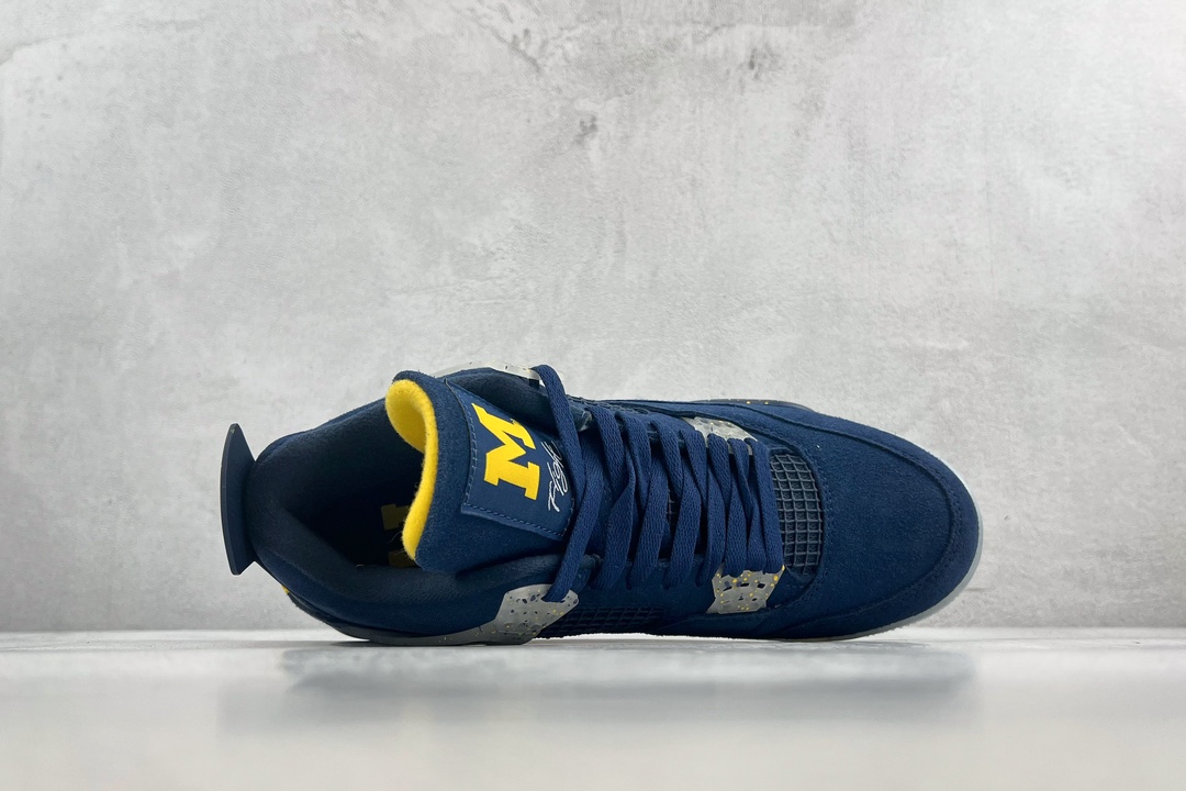 Air Jordan 4 NCAA League Player Exclusive Edition University of Michigan Joint