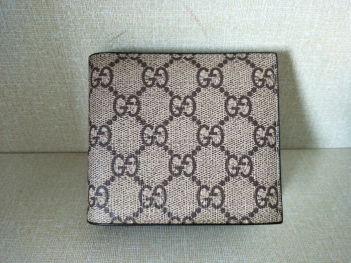GUCCI WITH PLAID BEE WALLETS