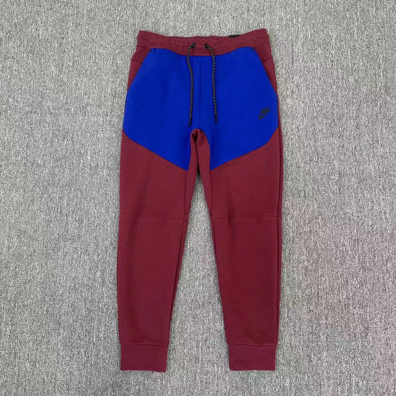 Nike NSW Tech Fleece NK1118-008
