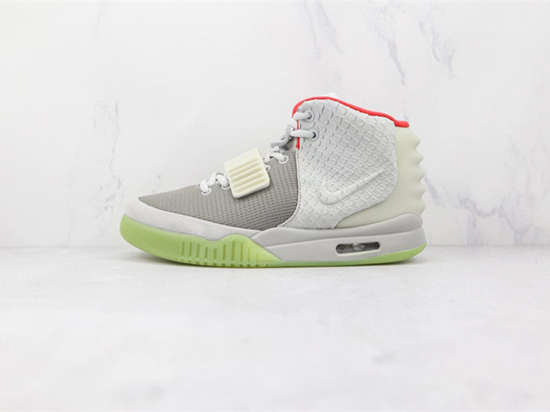 Nike Sneakers/Nike Yeezy