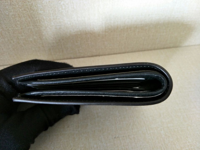 GUCCI WITH PLAID BEE WALLETS