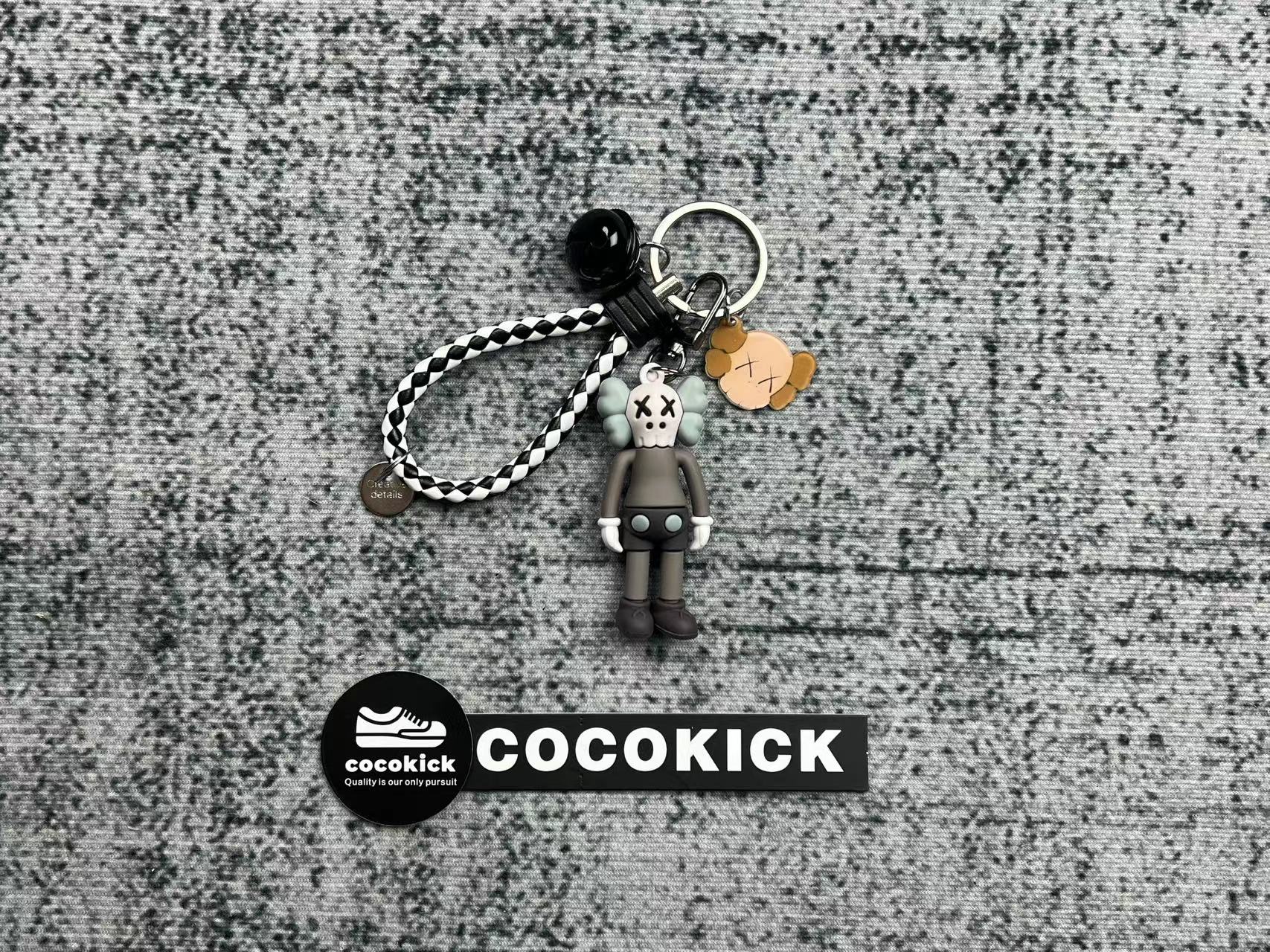 kaws doll keychain accessories GF0006