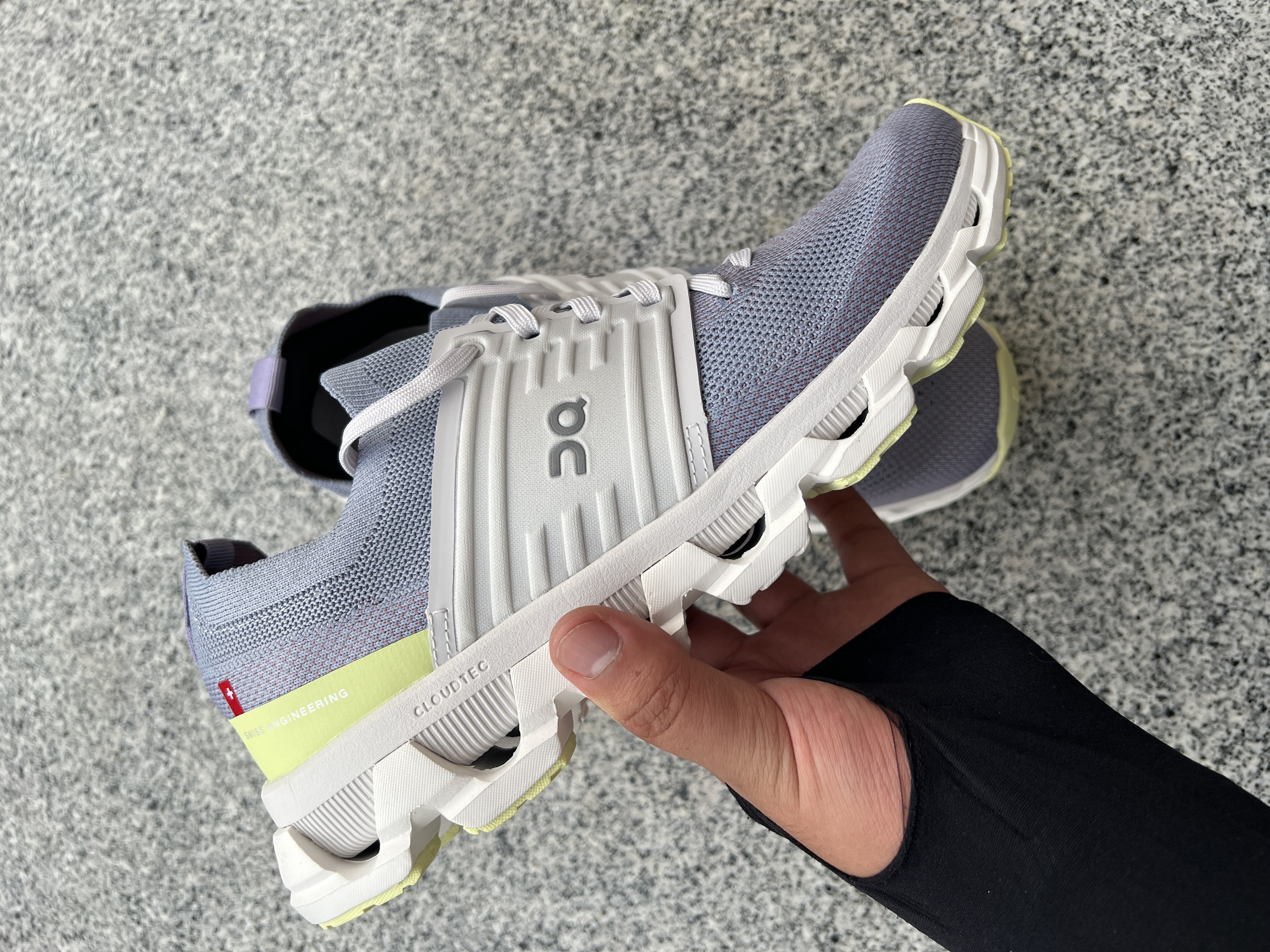 Cloud Swift 3 AP1004-004