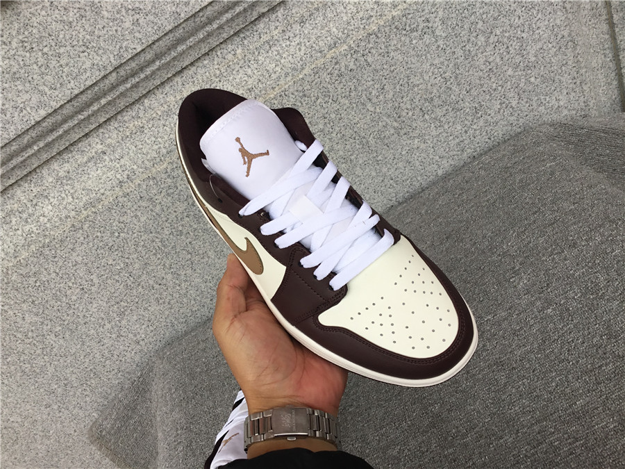 Air Jordan 1 Low DC0774-200