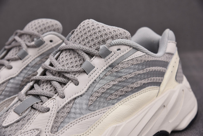 Adidas Yeezy Boost 700 v2 Static EF2829