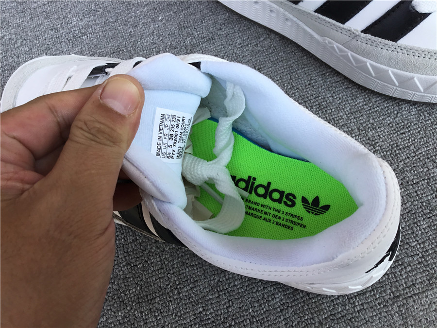 Adidas Samba Vegan DB2911