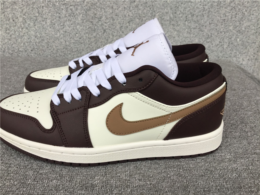 Air Jordan 1 Low DC0774-200