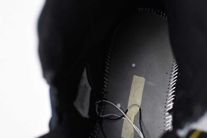 Air Jordan 1 Retro High Glod Toe Equality MENS 861428-007