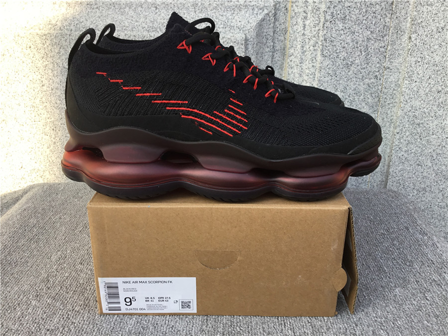 Nike Air Max Scorpion Flyknit