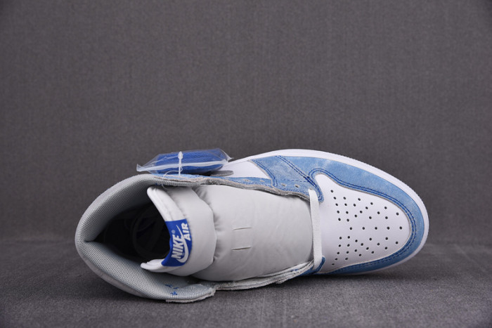 Air Jordan 1 High OG Hyper Royal 555088-402