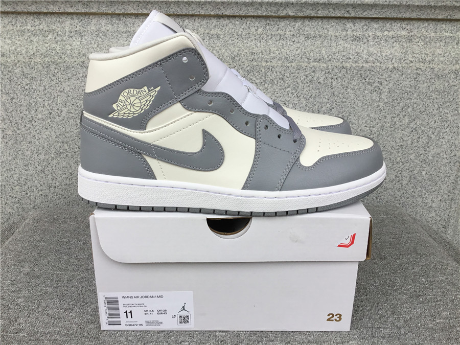 Air Jordan 1 Mid "