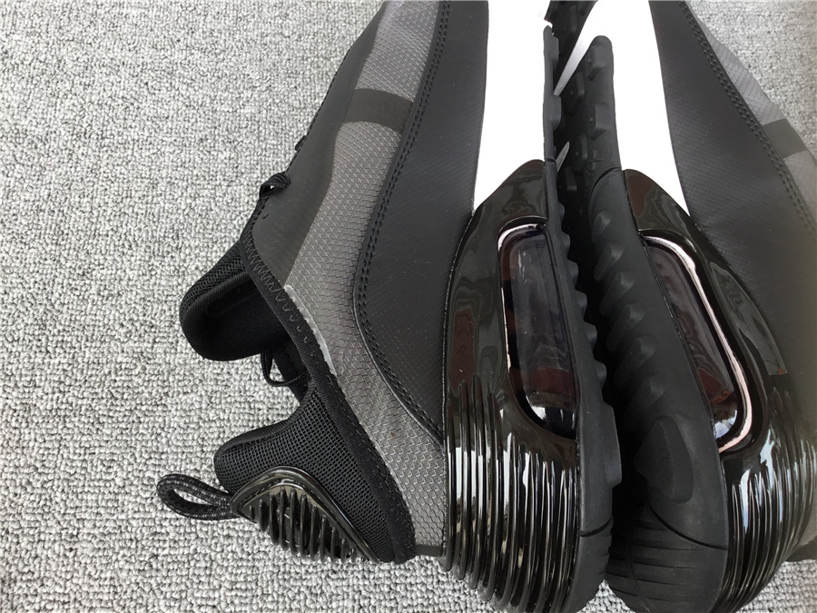 Nike Air Max 2090 Cushioned Running Shoes CW7306-001