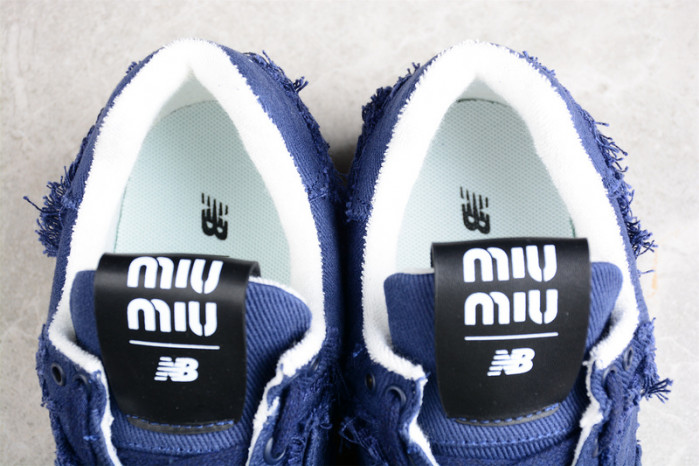 Miu Miu x New Balance IU688M