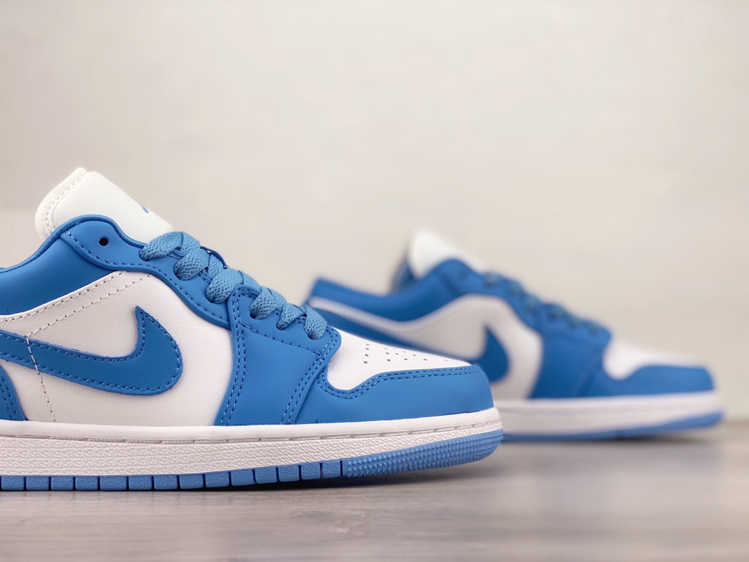 Jordan 1 Low UNC AO9944-441