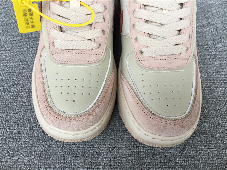 Air Force 1 Shadow DZ4705-200