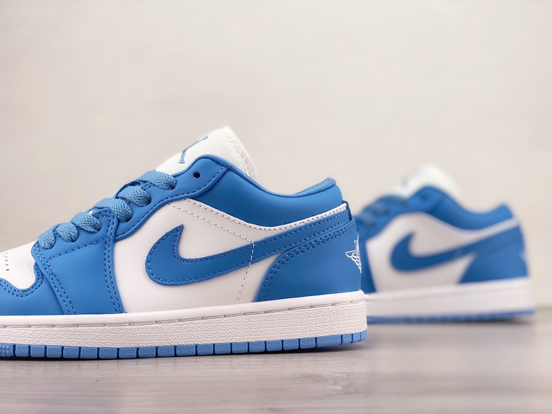 Jordan 1 Low UNC AO9944-441