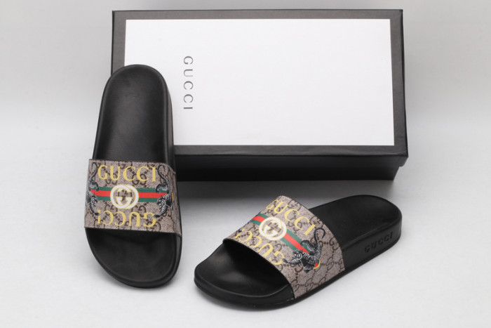 Gucc* Sandal55