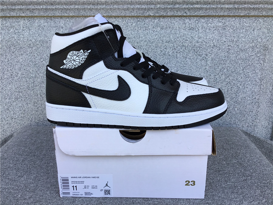 Air Jordan 1 Mid 