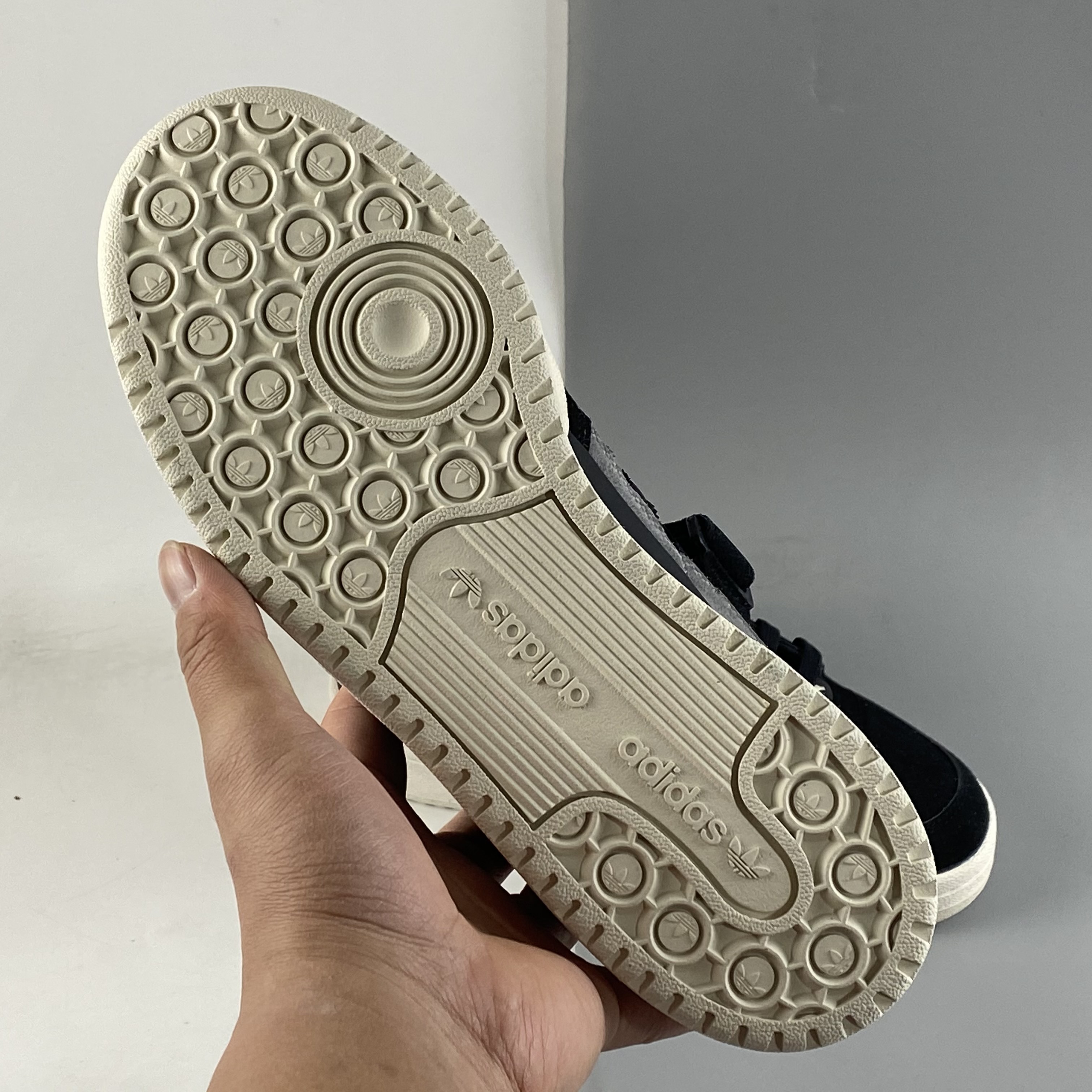 Adidas Samba Vegan Q46366