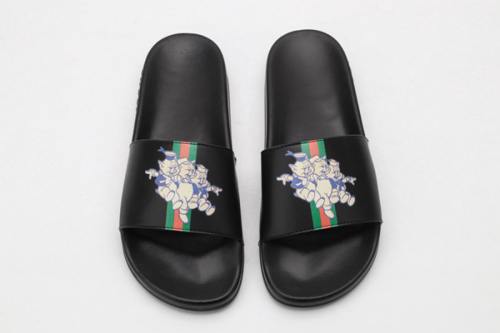 Gucc* Sandal45