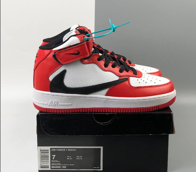 Nike Air Force 1 Mid LV8