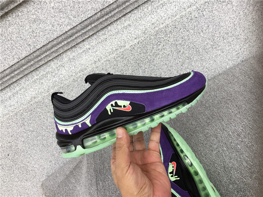 Nike Air Max 97 Full Length Air-Cushioned Running Shoes DC1500-001