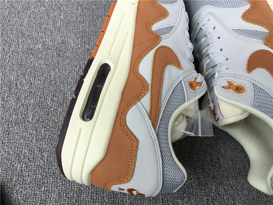 Nike Air Max 1 Nike Half Palm Air Cushion Retro Running Shoes DH1348-001