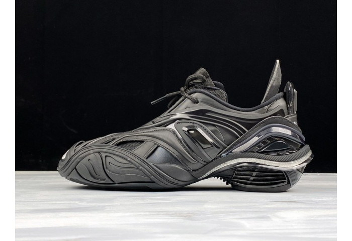 Sneaker 5.0 20ss Runway all black 617535 w2ta1 1000