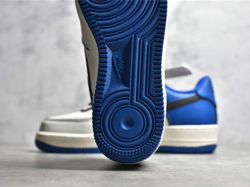 NIke Air Force 1 '07 Low AL2236-300