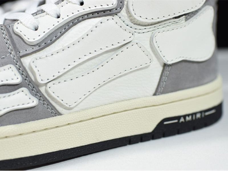 AMIRI Skel Top Hi Gery White WFS002-030