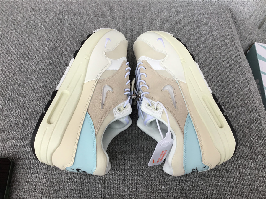 Nike Air Max 1 Nike Half Palm Air Cushion Retro Running Shoes DZ5317-121