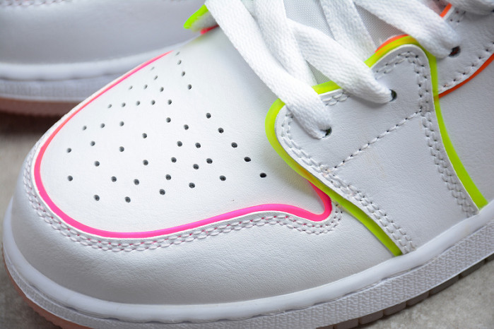 Air Jordan 1 Mid SE GS Edge Glow CV4611-100