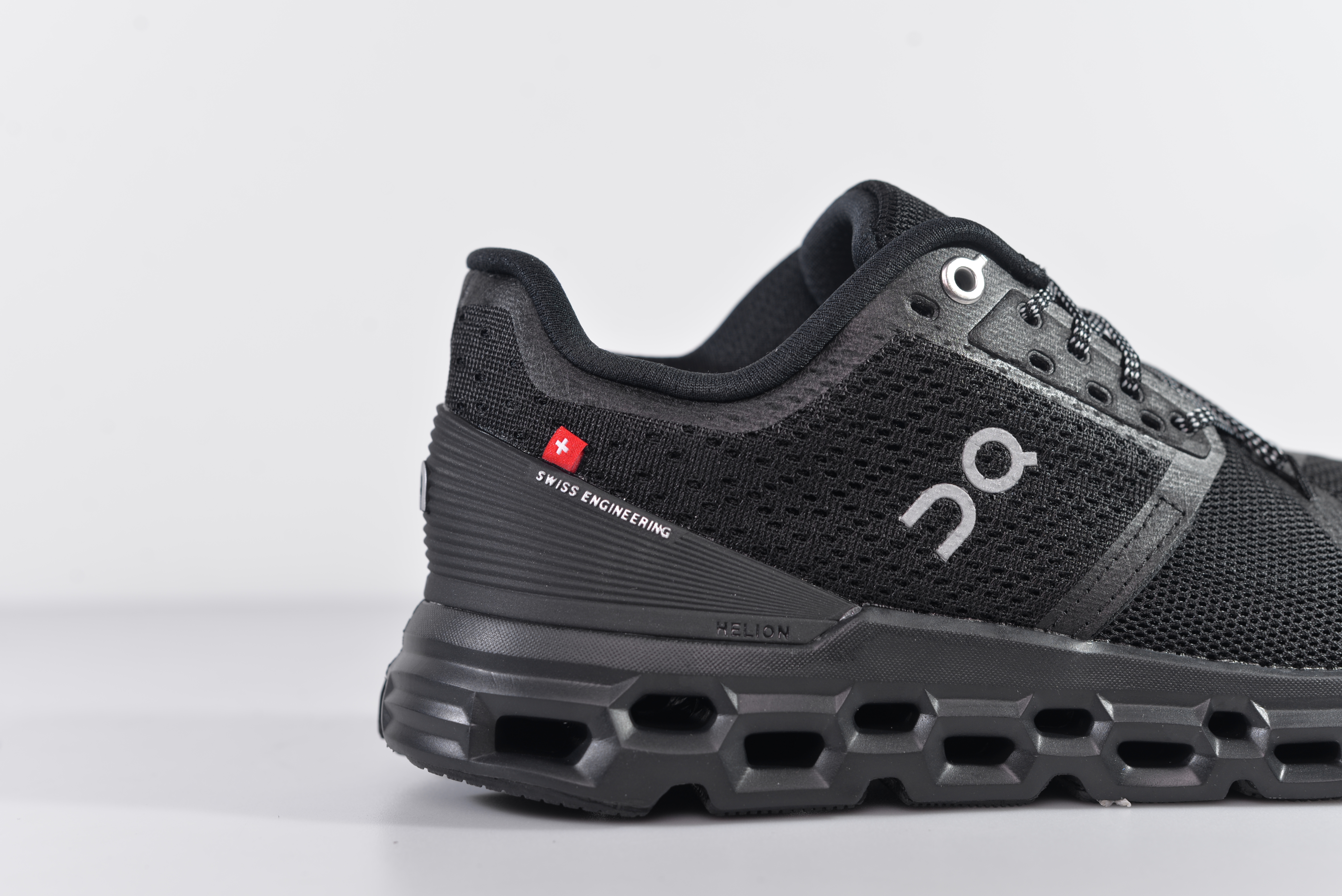 On Running Cloud AP1107-003