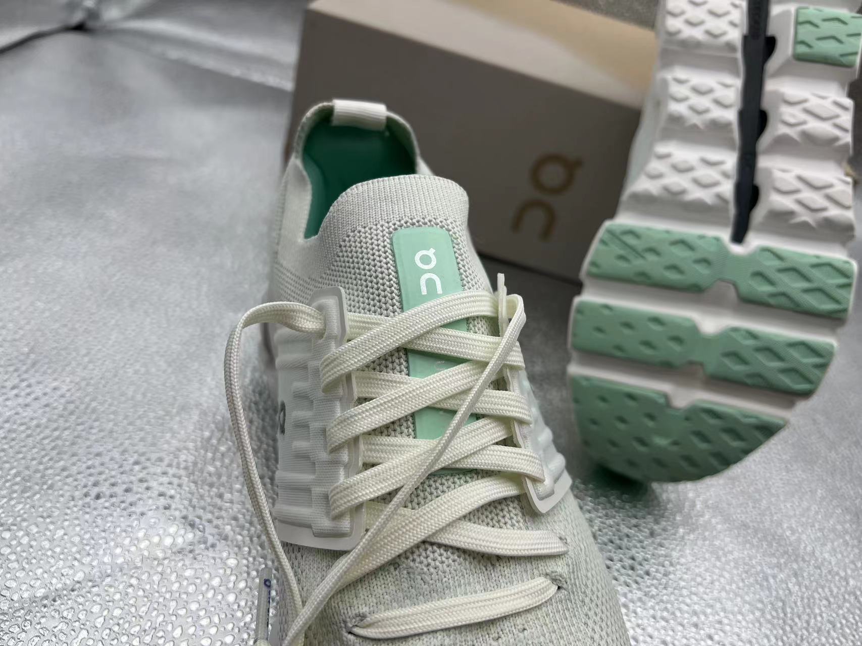 Cloud Swift 3 AP0816-05