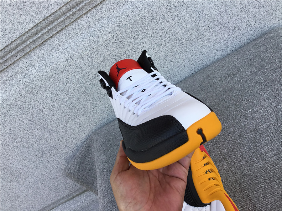 Air Jordan 12 