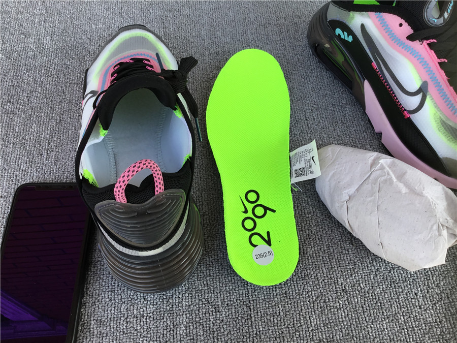 Nike Air Max 2090 Cushioned Running Shoes CW4286-100