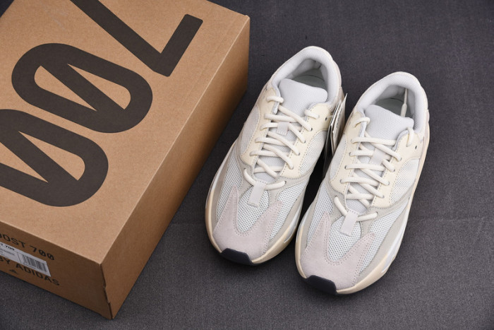 adidas Yeezy Boost 700 Analog EG7596