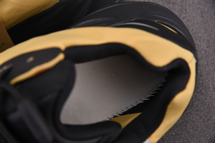 adidas Yeezy Boost 700 MNVN Honey Flux GZ0717